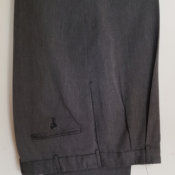 Geoffrey Beene Slacks W34 L29 - Picture 1 of 3